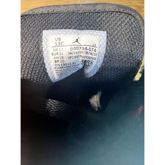 "Banned" Air Jordan | black and red| Size 13C - Picture 5 of 5